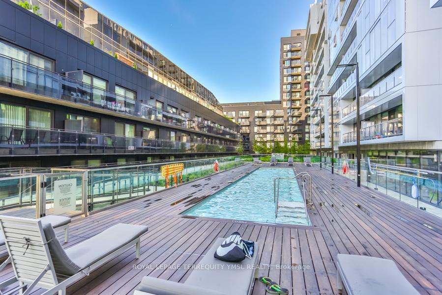 









51


Trolley

Crescent, 302,
Toronto,




ON
M5A 0E9

