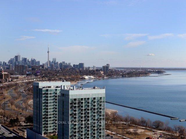 









103


The Queensway

Avenue, 2601,
Toronto,




ON
M6S 5B3

