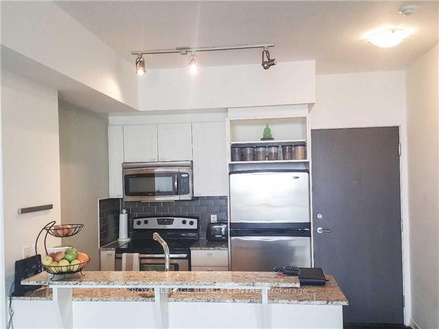 









103


The Queensway

Avenue, 2601,
Toronto,




ON
M6S 5B3

