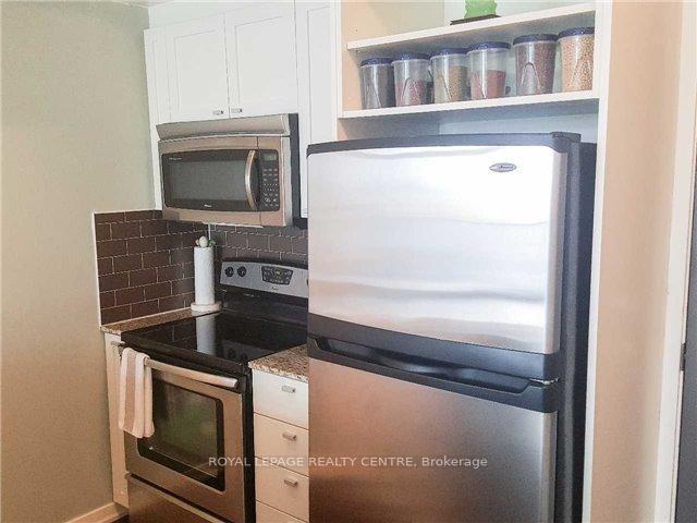 









103


The Queensway

Avenue, 2601,
Toronto,




ON
M6S 5B3

