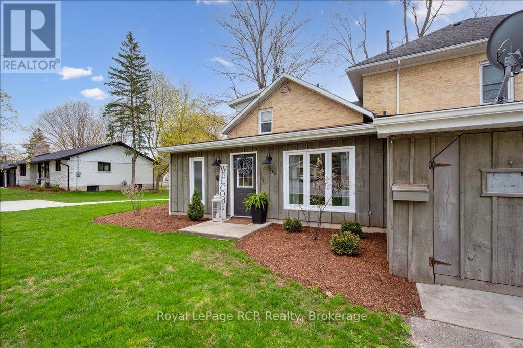












204 DURHAM STREET E

,
Wellington North (Mount Forest),




Ontario
N0G2L2

