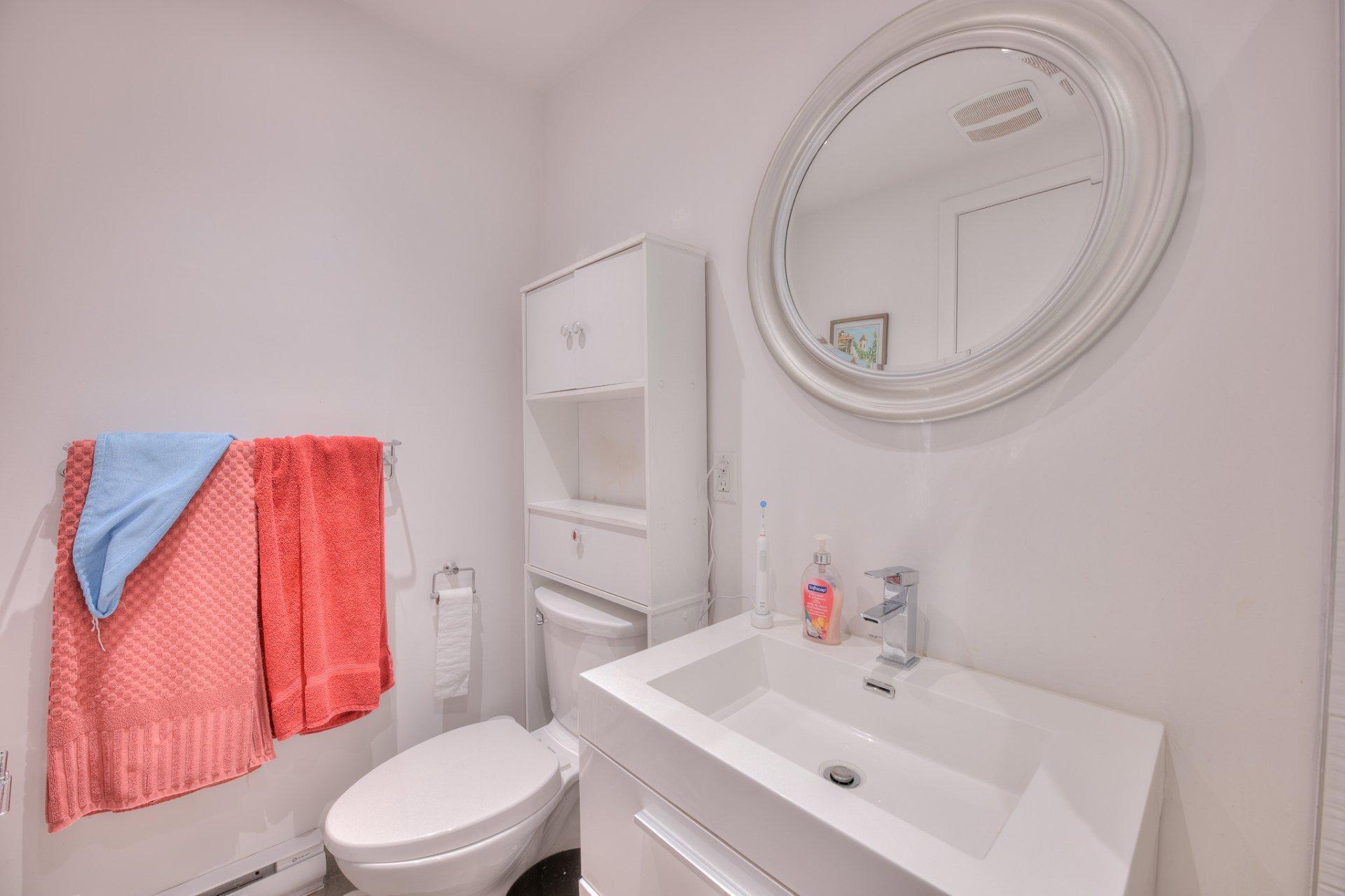 









3300


Av. Troie

, 401,
Montréal (Côte-des-Neiges/Notre-Dame-de-Grâce),




QC
H3V1A9

