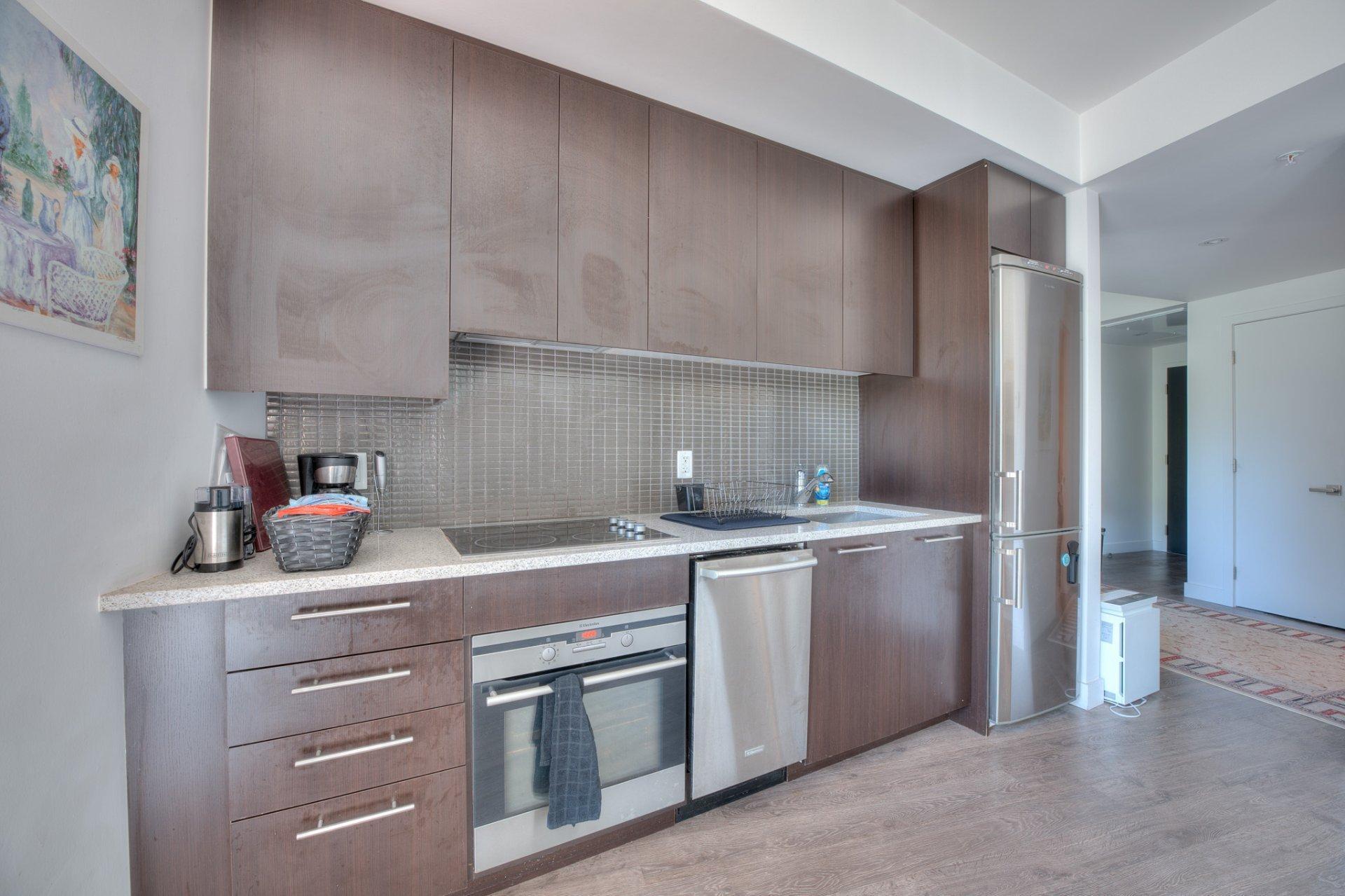 









3300


Av. Troie

, 401,
Montréal (Côte-des-Neiges/Notre-Dame-de-Grâce),




QC
H3V1A9

