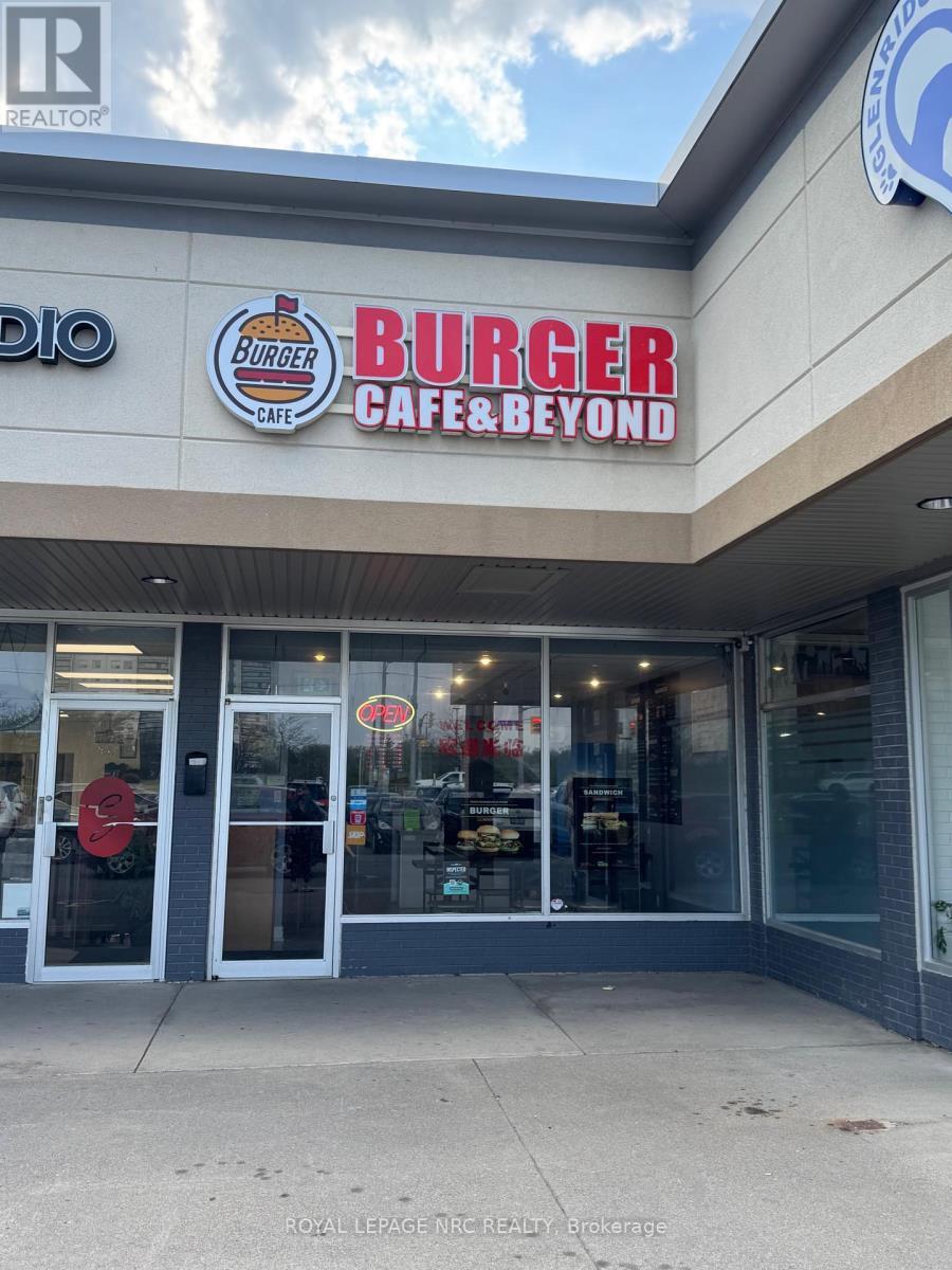 












2 - 224 GLENRIDGE AVENUE

,
St. Catharines (Glendale/Glenridge),




Ontario
L2T3J9

