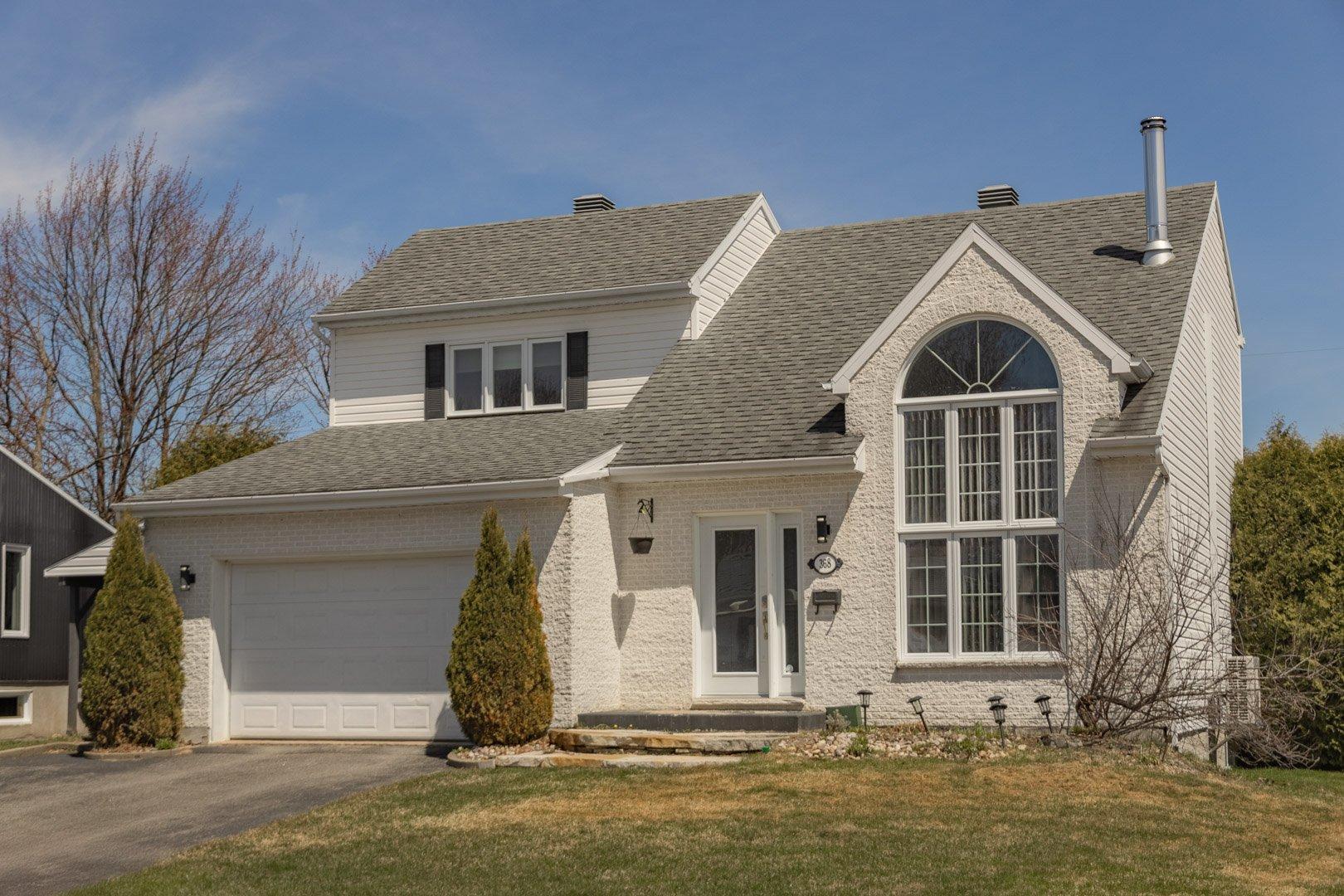 









368


Rue Georges-Cloutier

,
Québec (La Haute-Saint-Charles),




QC
G2A3Z3

