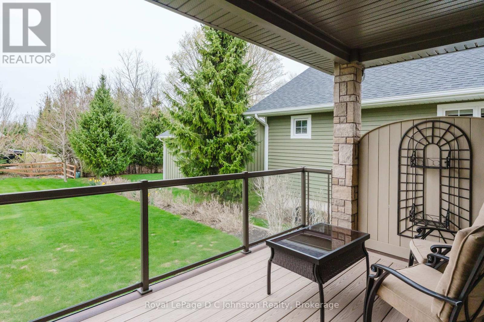 












396 MCNABB STREET

,
Saugeen Shores,




Ontario
N0H2L0

