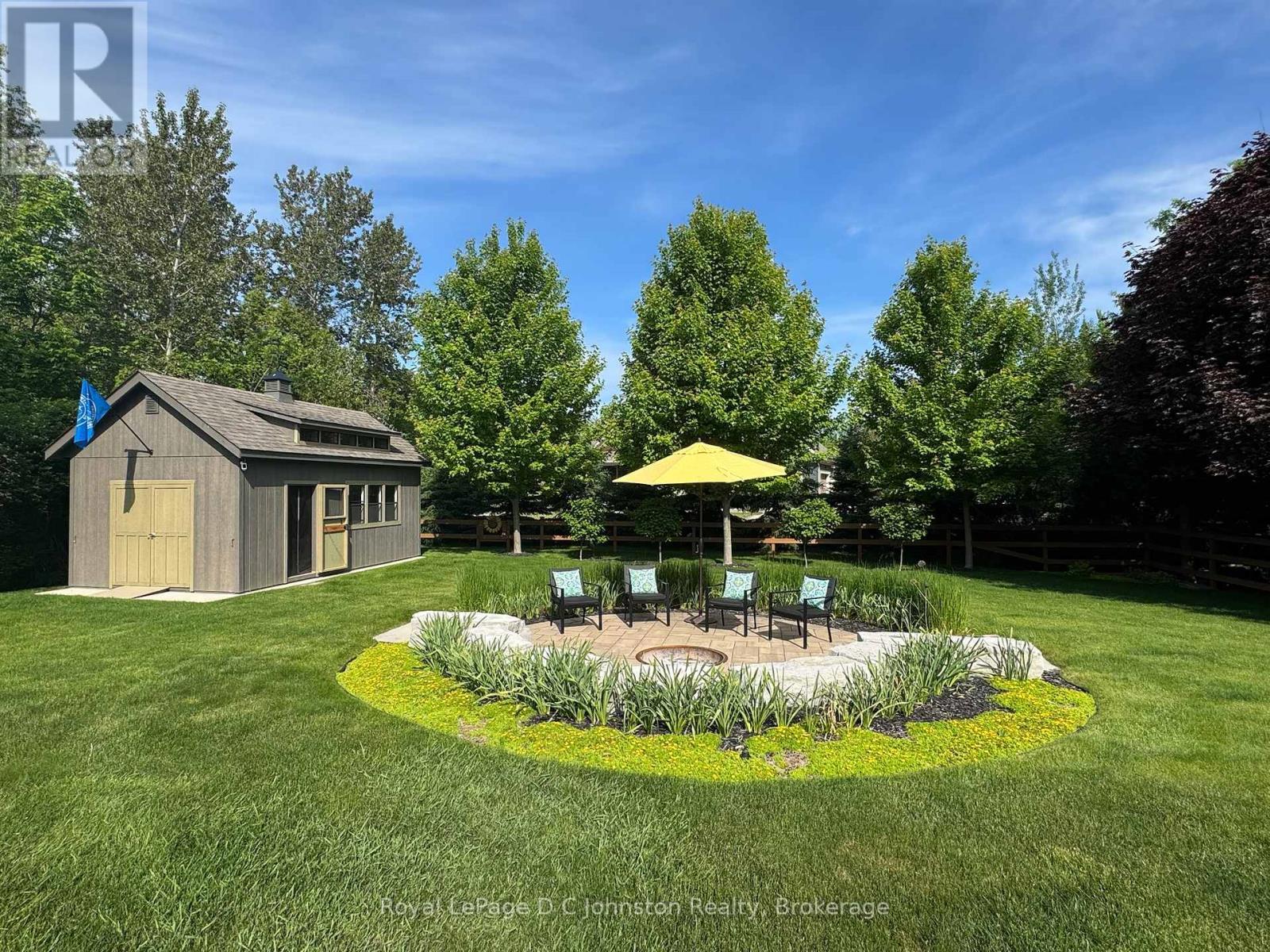 












396 MCNABB STREET

,
Saugeen Shores,




Ontario
N0H2L0

