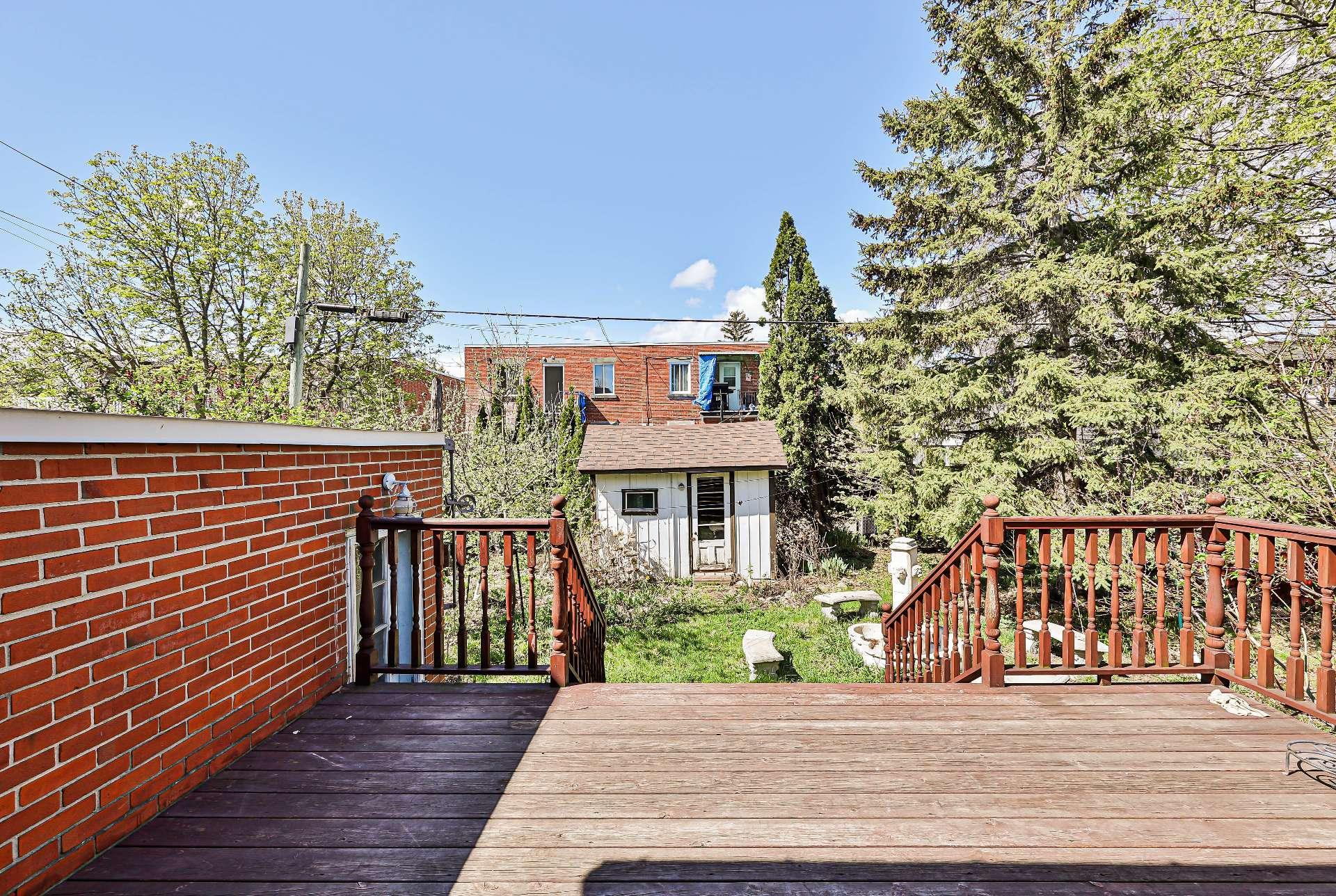 









11848Z


Av. Racette

,
Montréal (Montréal-Nord),







QC
H1G5J6

