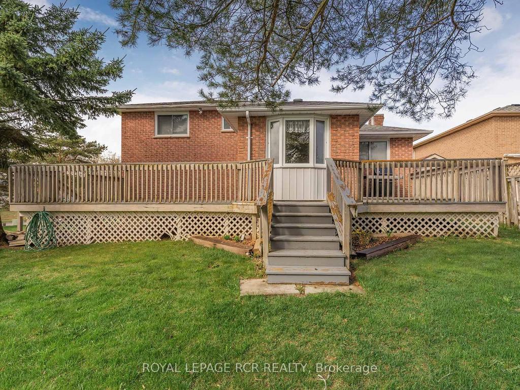









80


Woodside

Drive,
Orillia,




ON
L3V 7N9


