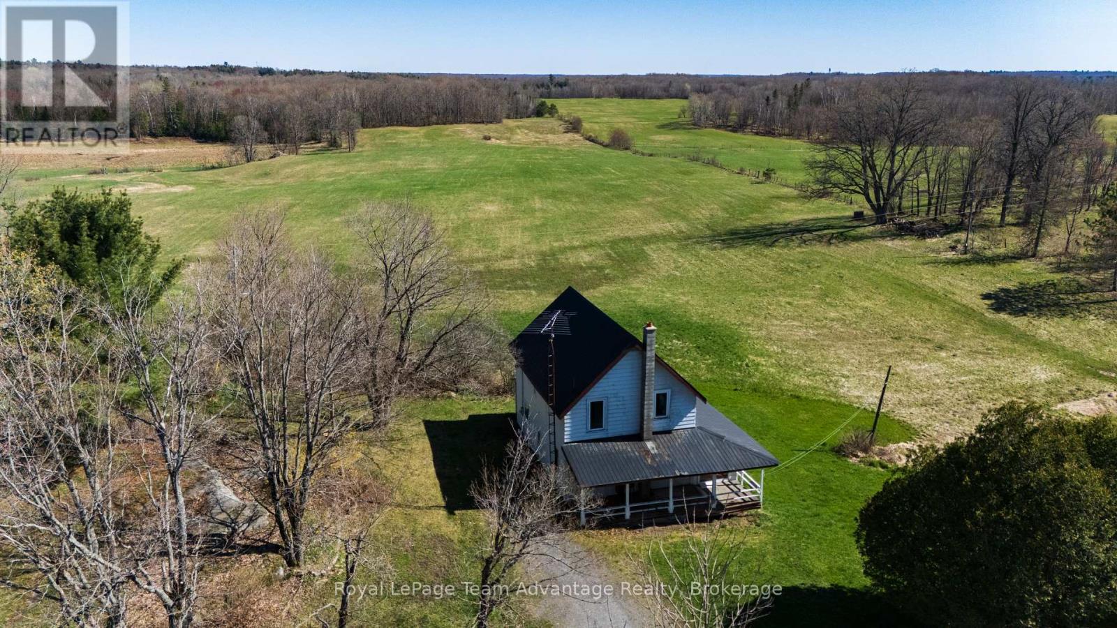 












77 LAKESHORE ROAD

,
McKellar,




Ontario
P0G1C0

