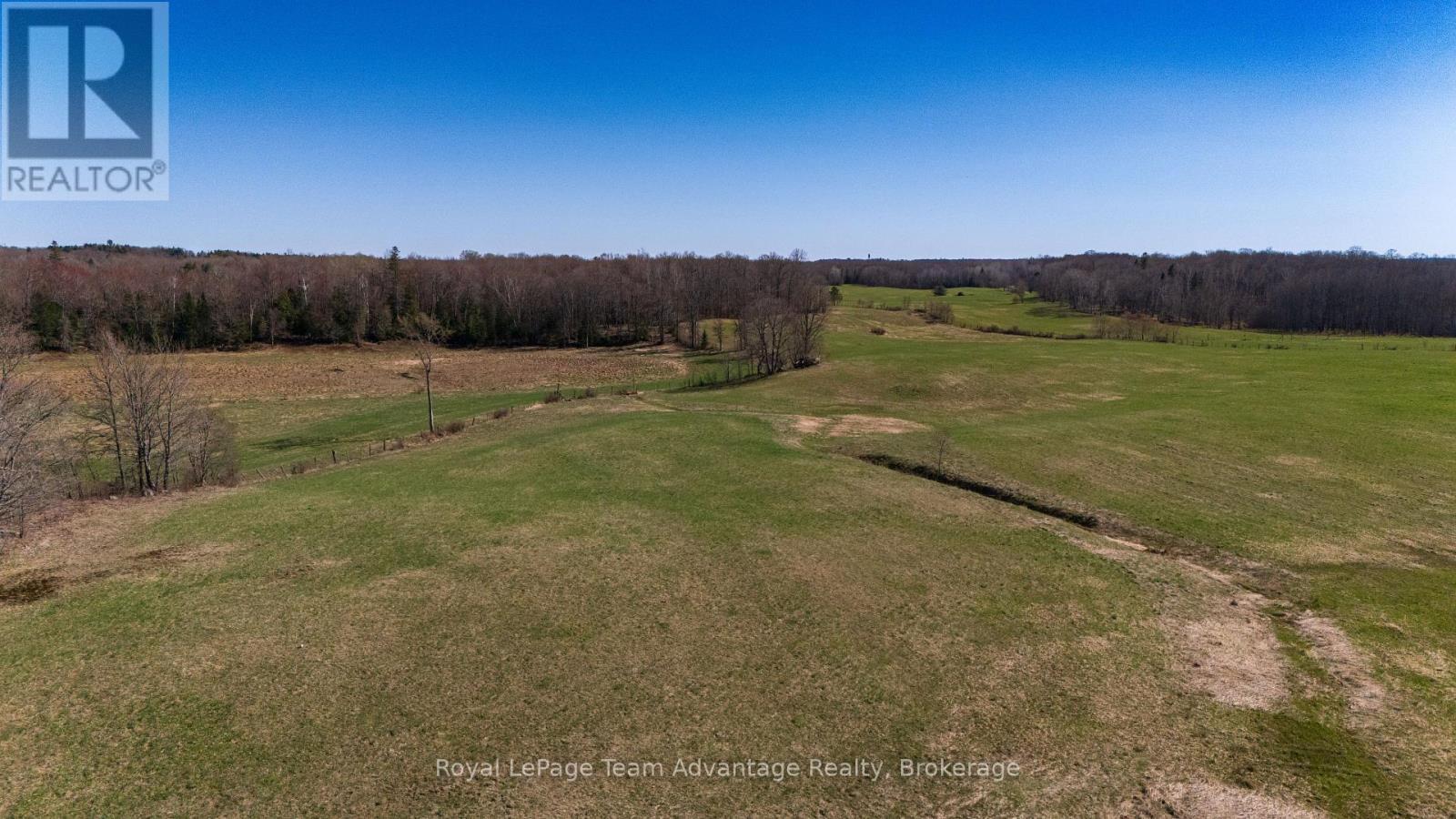 












77 LAKESHORE ROAD

,
McKellar,




Ontario
P0G1C0


