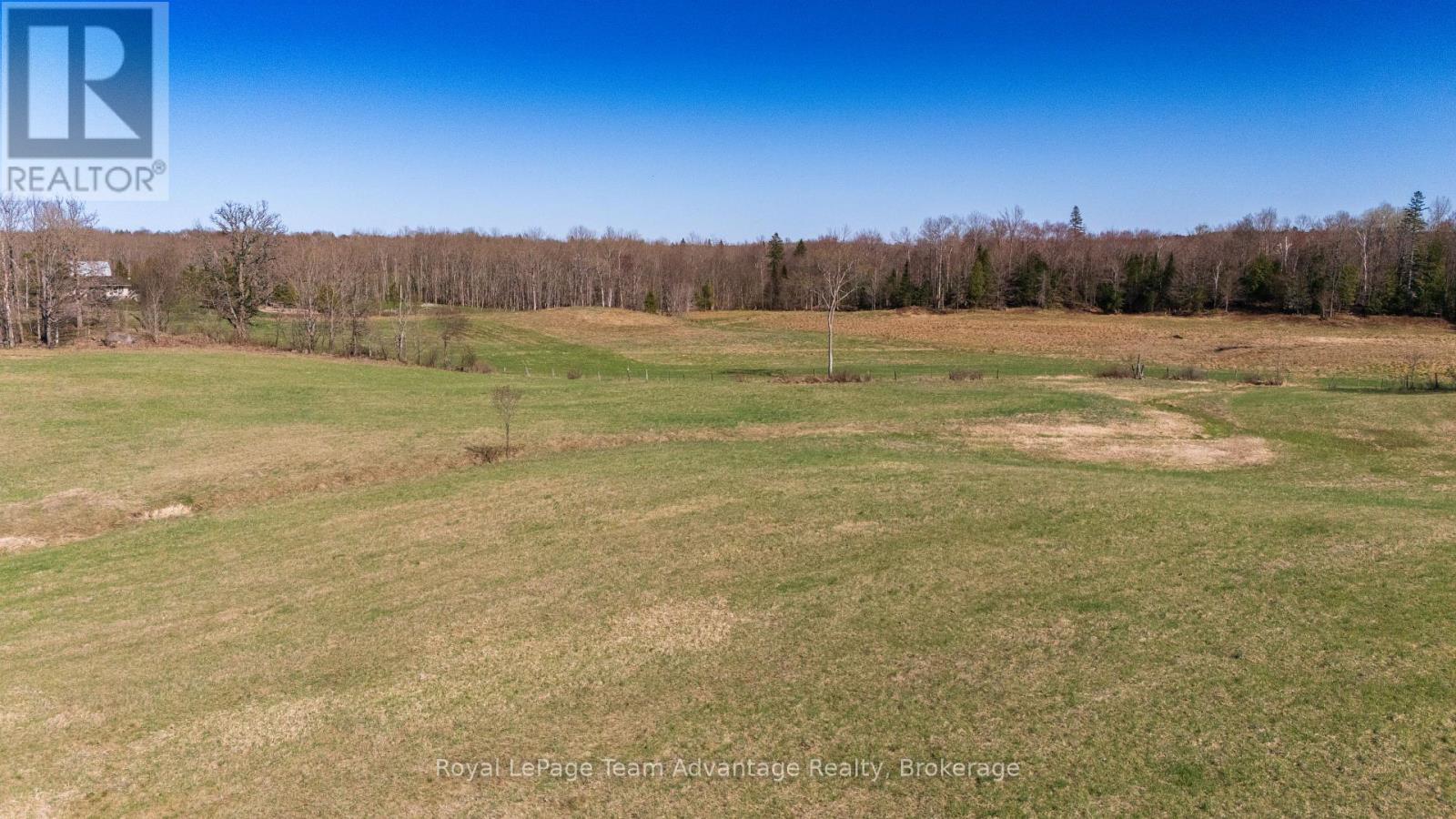 












77 LAKESHORE ROAD

,
McKellar,




Ontario
P0G1C0

