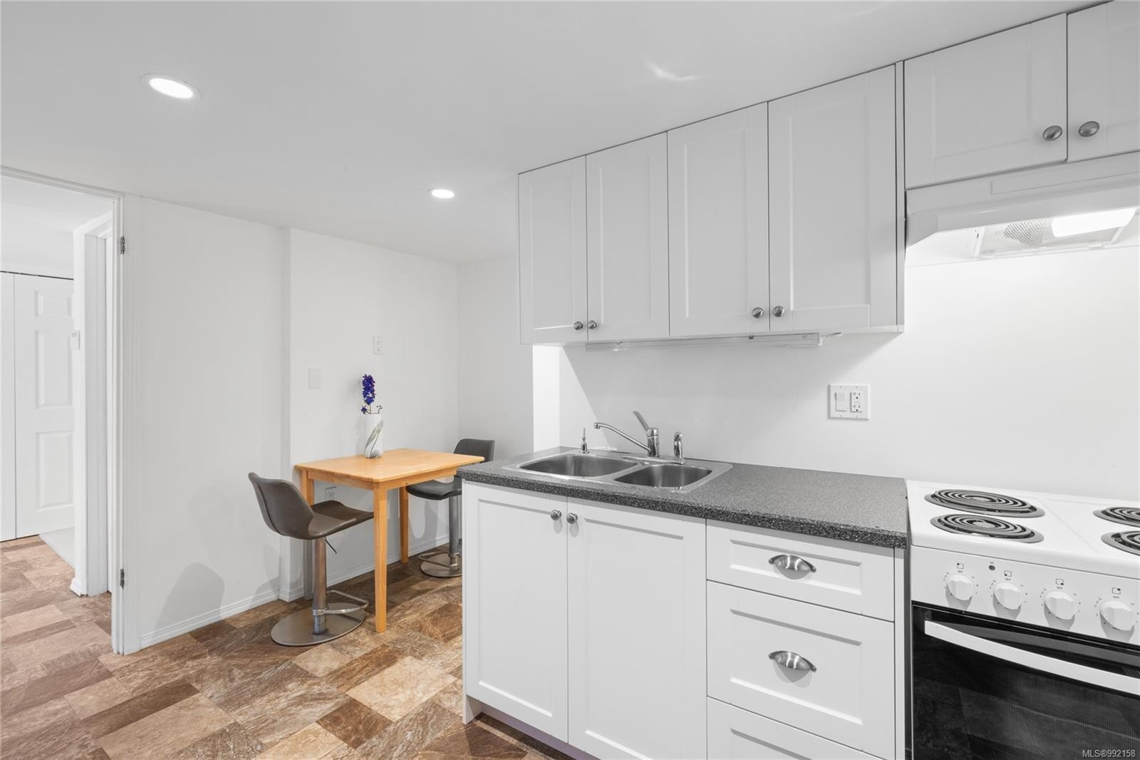 









365


First

Ave West,
Qualicum Beach,




BC
V9K 1H6

