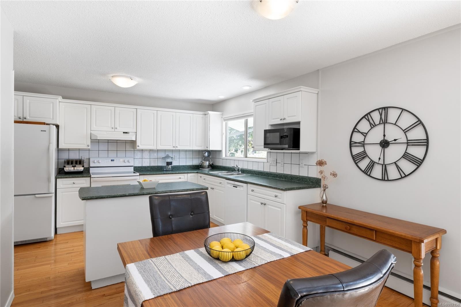 









365


First

Ave West,
Qualicum Beach,




BC
V9K 1H6

