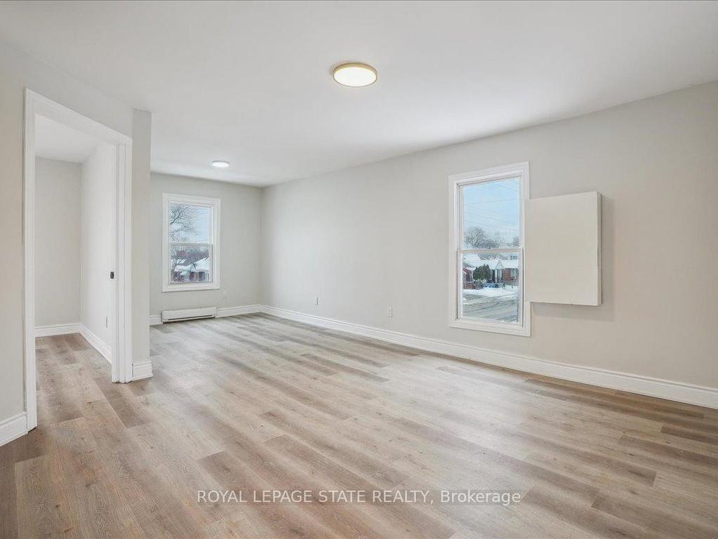 









510


Britannia

Avenue,
Hamilton,




ON
L8H 1Z6

