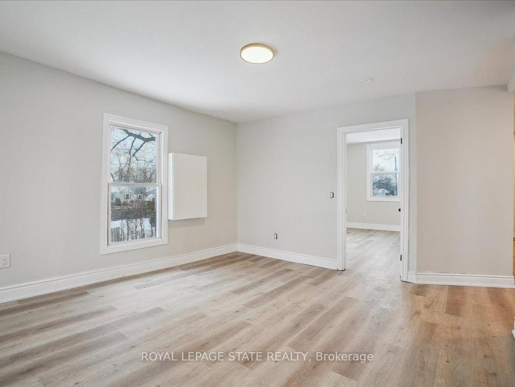 









510


Britannia

Avenue,
Hamilton,




ON
L8H 1Z6

