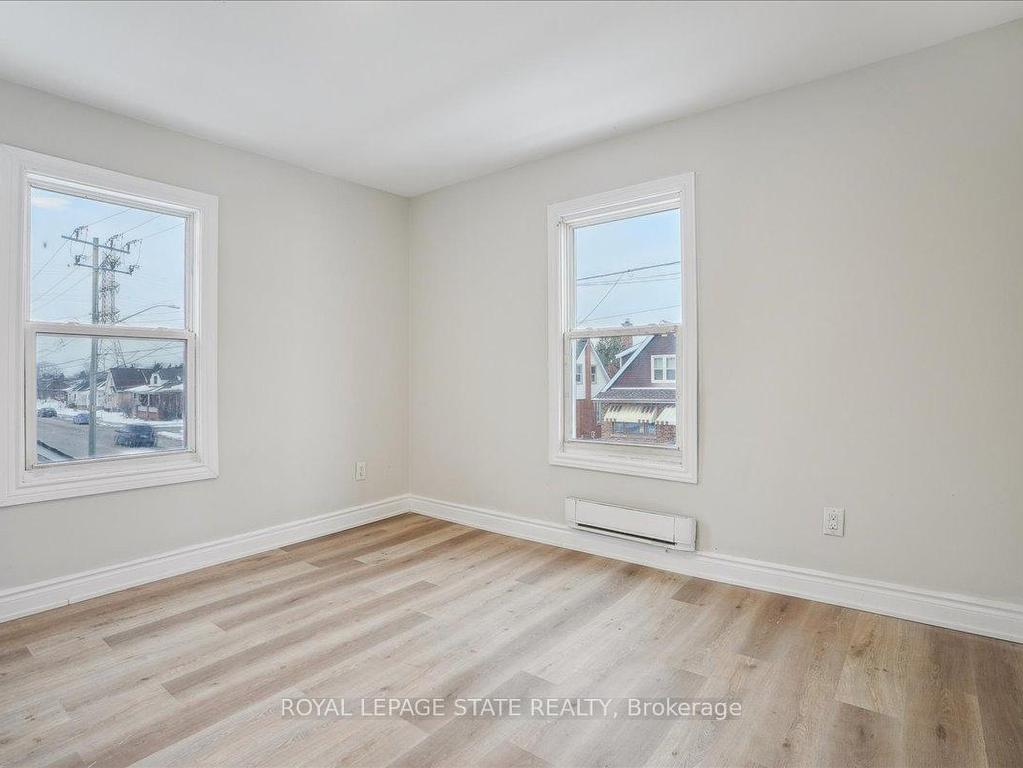 









510


Britannia

Avenue,
Hamilton,




ON
L8H 1Z6

