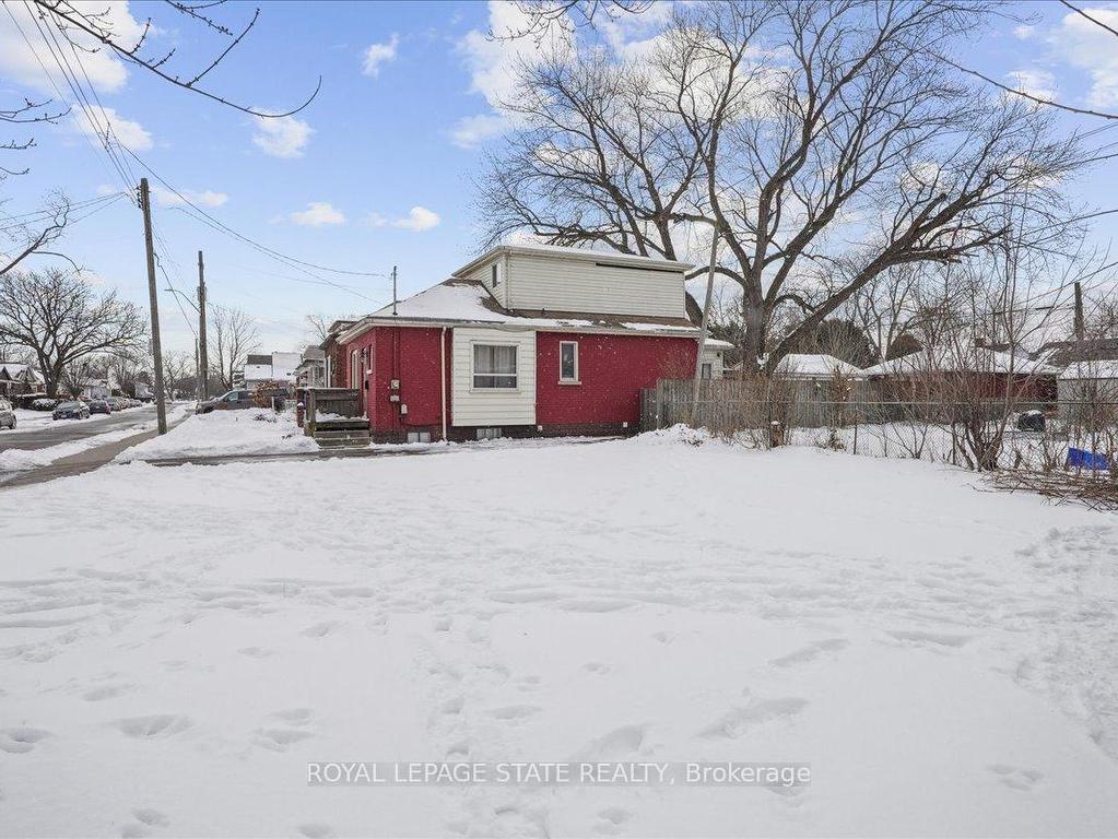 









510


Britannia

Avenue,
Hamilton,




ON
L8H 1Z6

