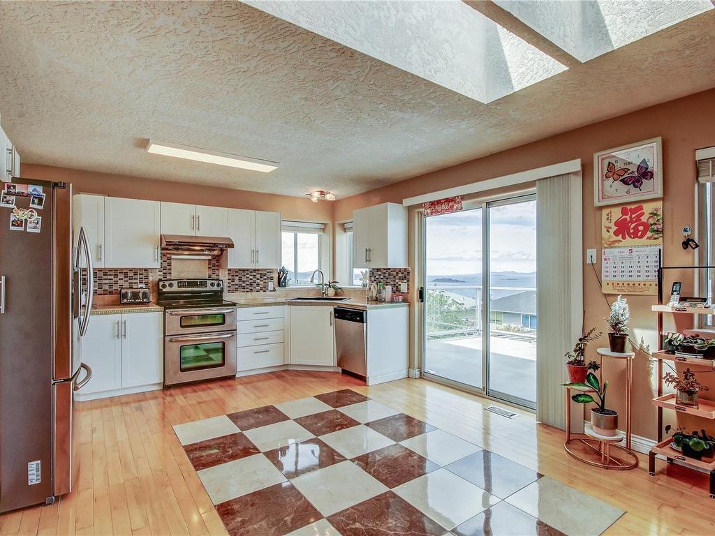 









6465


LaSalle

Rd,
Nanaimo,




BC
V9V 1P3

