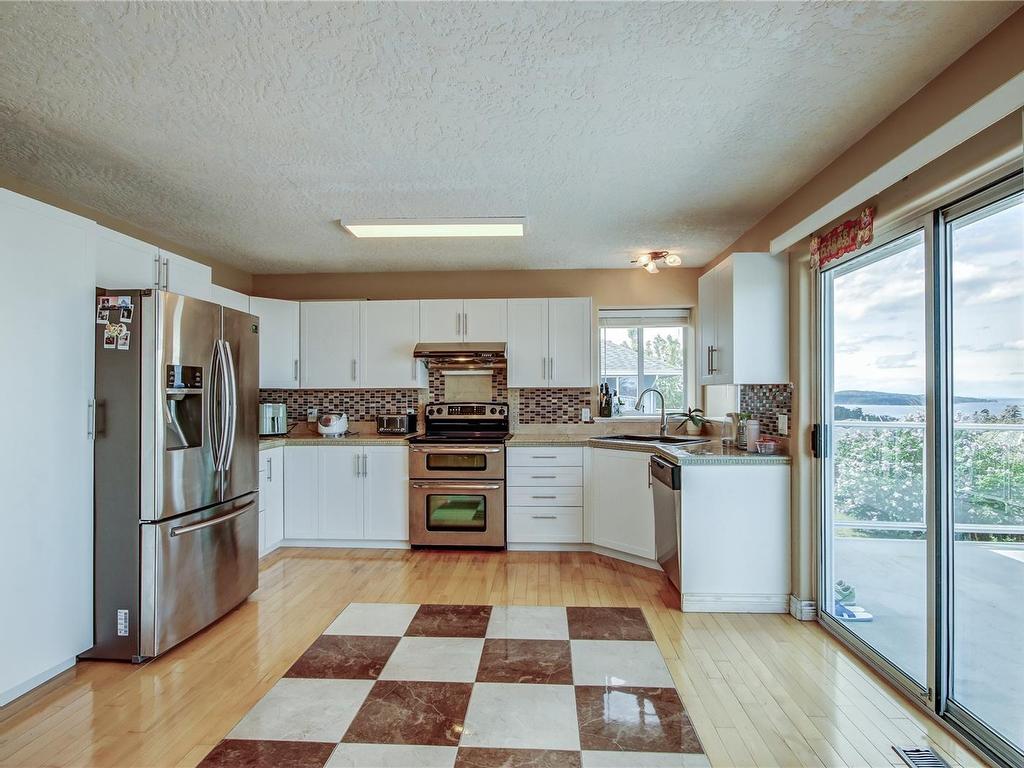 









6465


LaSalle

Rd,
Nanaimo,




BC
V9V 1P3

