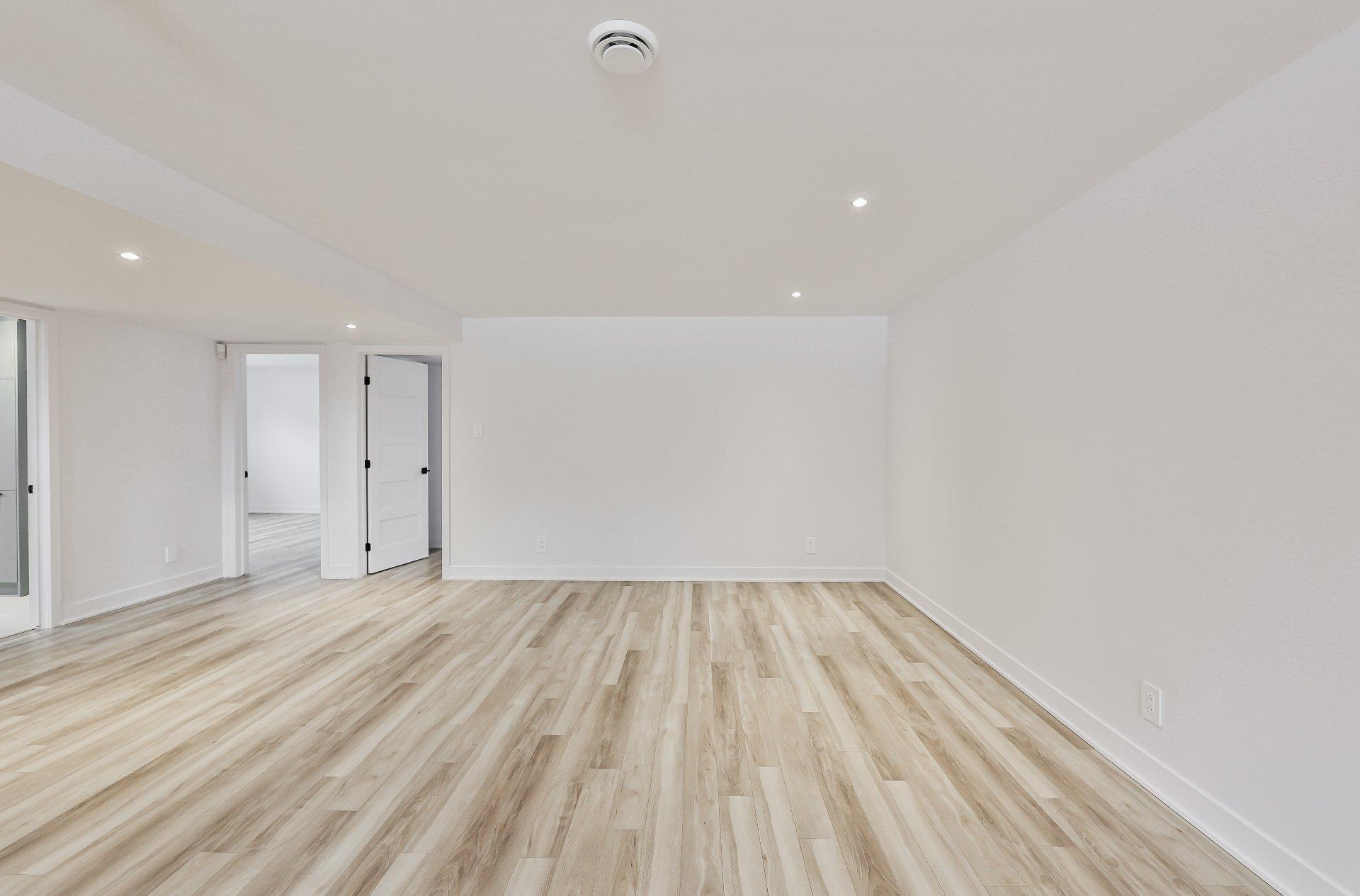 












Rue Lorrain

,
Saint-Lin/Laurentides,




QC
J5M2W5

