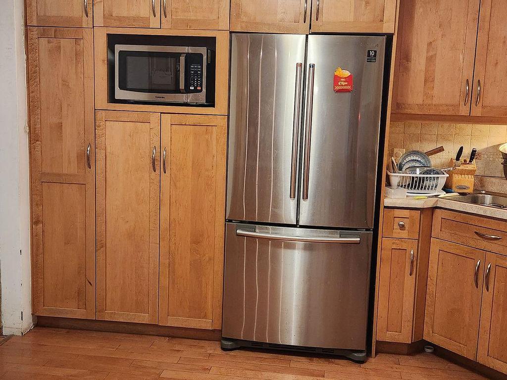 









43


Sorrel

Place, Upper (Room),
Waterloo,




ON
N2L 4H2

