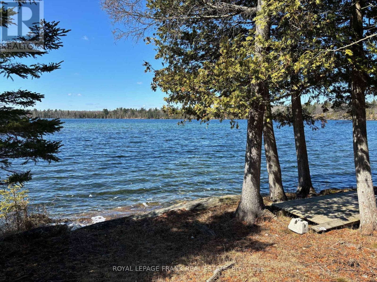 












185 JULIAN LAKE ROAD

,
North Kawartha,







Ontario
K0L3E0


