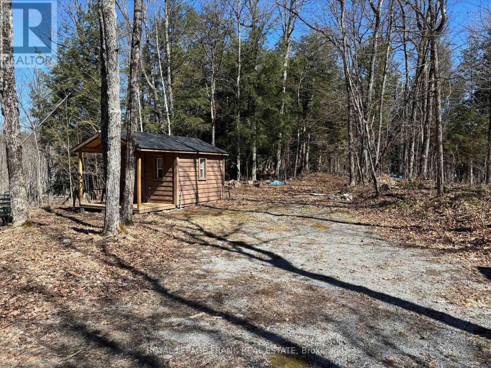 












185 JULIAN LAKE ROAD

,
North Kawartha,







Ontario
K0L3E0

