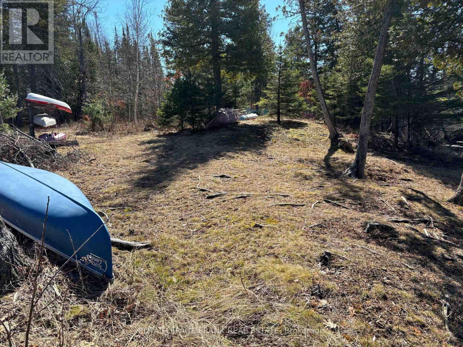 












185 JULIAN LAKE ROAD

,
North Kawartha,







Ontario
K0L3E0

