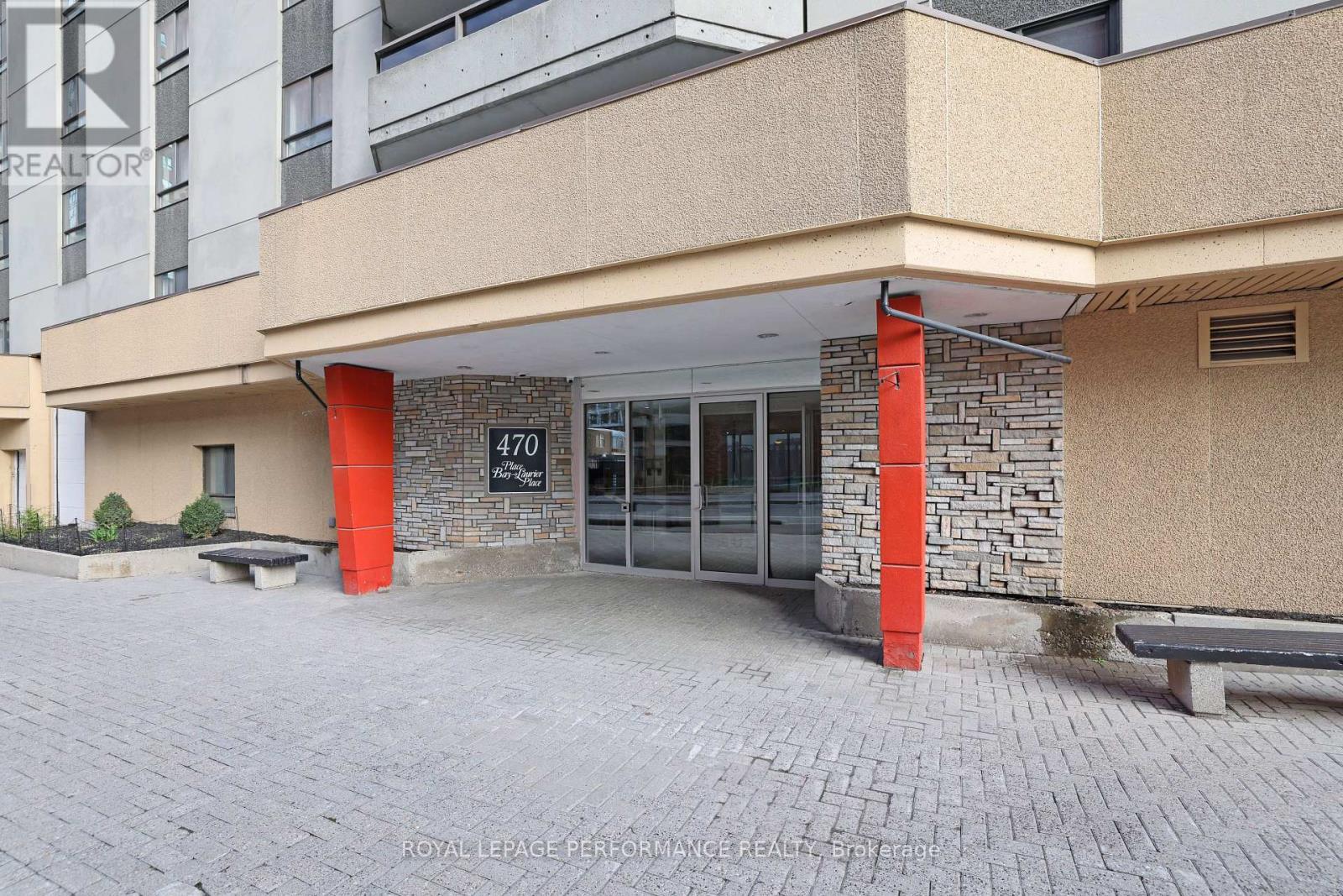 












1701 - 470 LAURIER AVENUE W

,
Ottawa,




Ontario
K1R7W9

