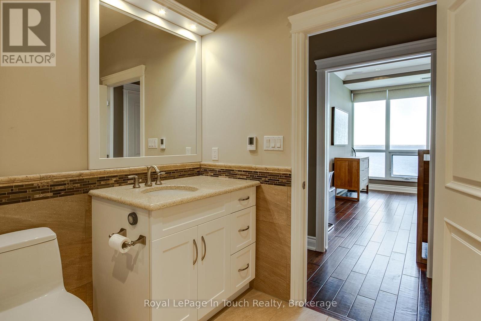 












UPH3 - 699 ABERDEEN BOULEVARD

,
Midland,




Ontario
L4R5P2

