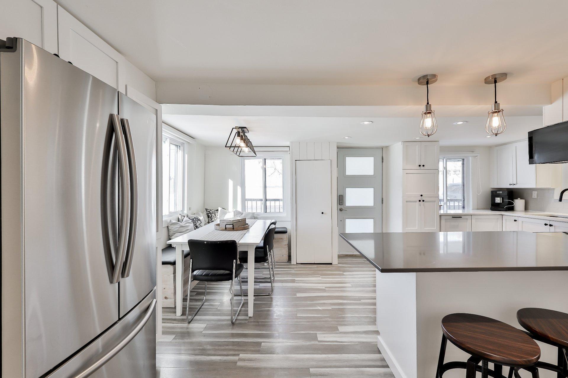 









3150


Ch. St-Charles

,
Terrebonne (Lachenaie),




QC
J6V0G9

