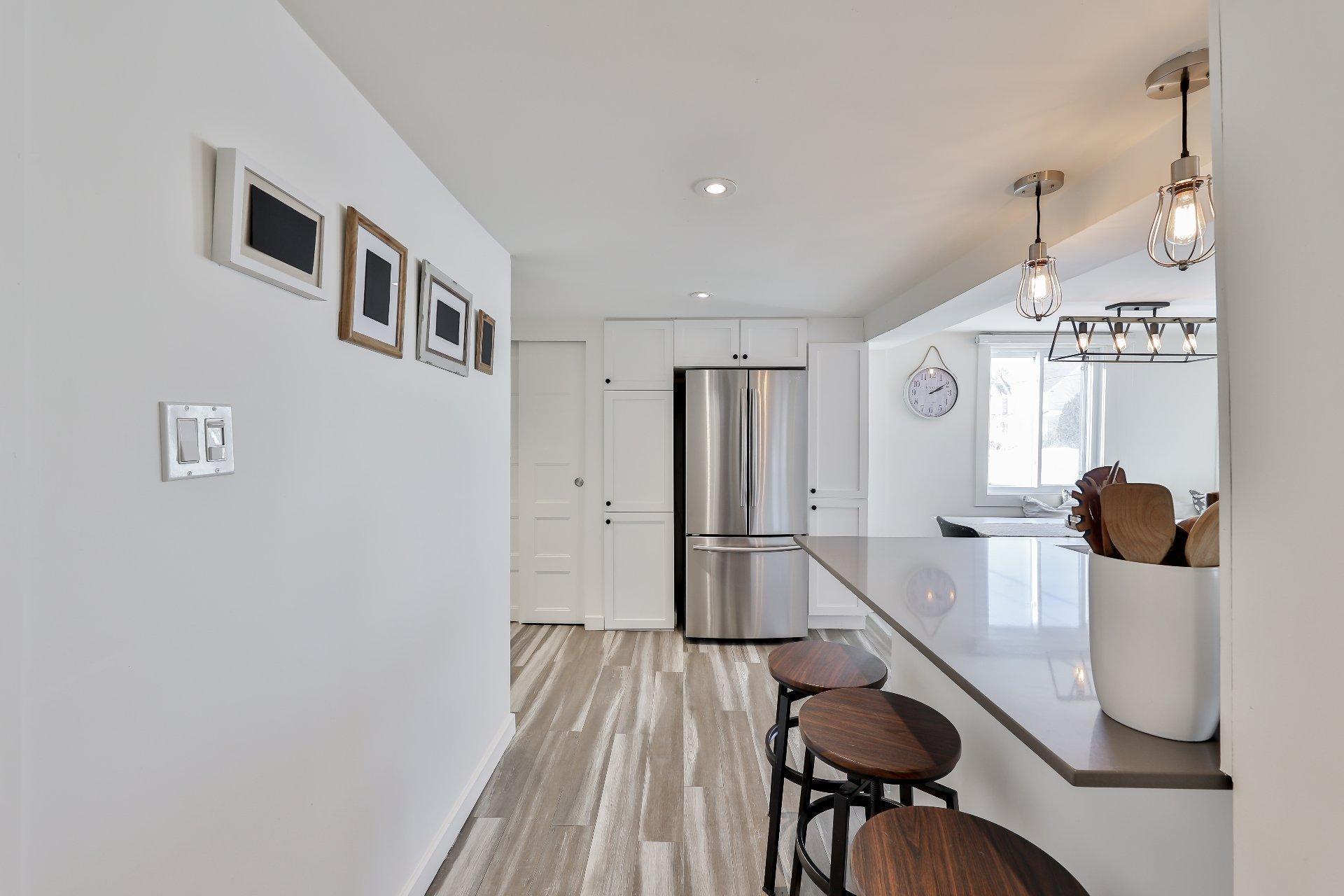 









3150


Ch. St-Charles

,
Terrebonne (Lachenaie),




QC
J6V0G9

