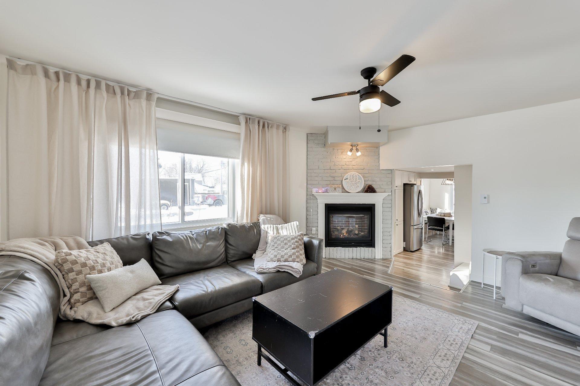









3150


Ch. St-Charles

,
Terrebonne (Lachenaie),




QC
J6V0G9

