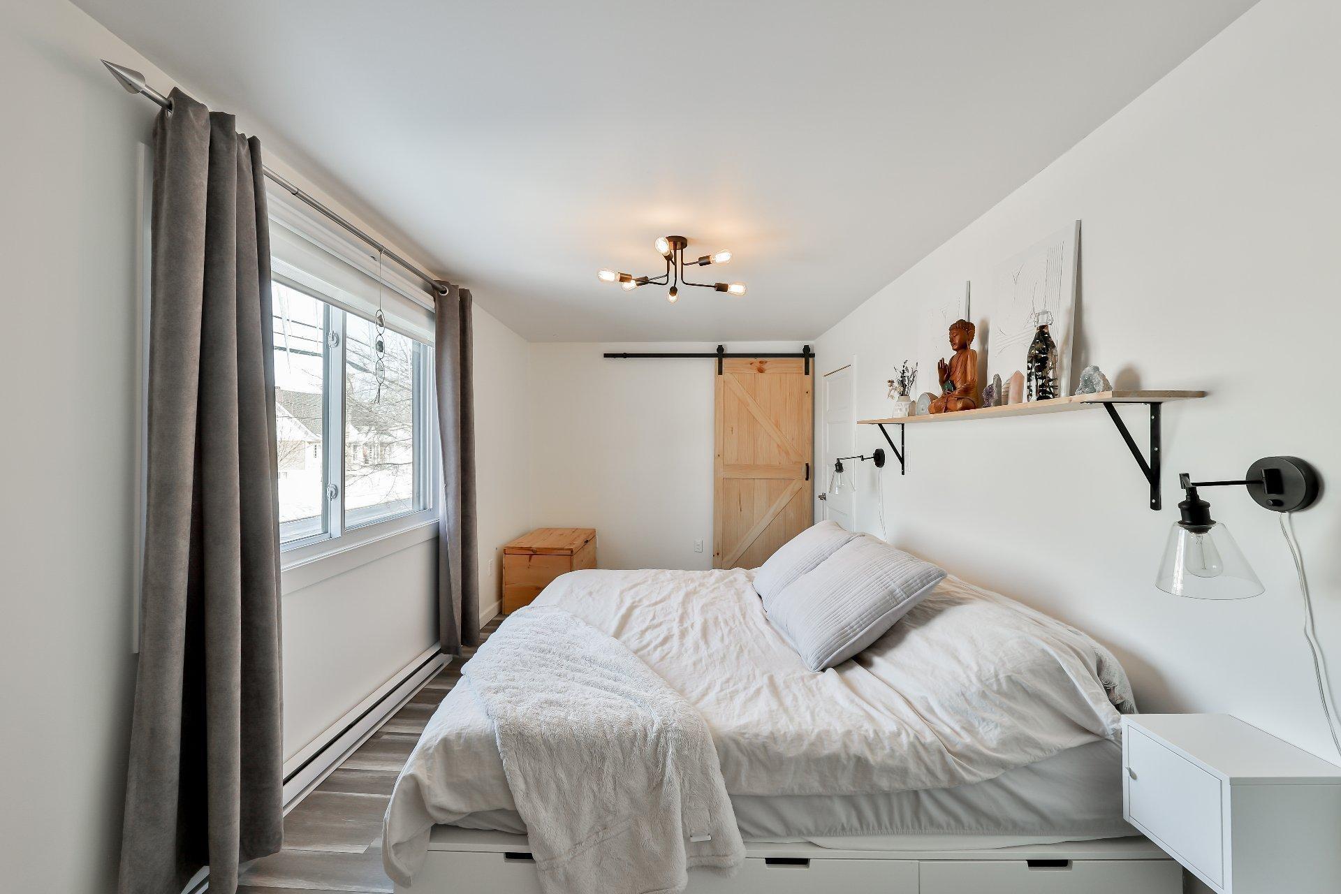 









3150


Ch. St-Charles

,
Terrebonne (Lachenaie),




QC
J6V0G9

