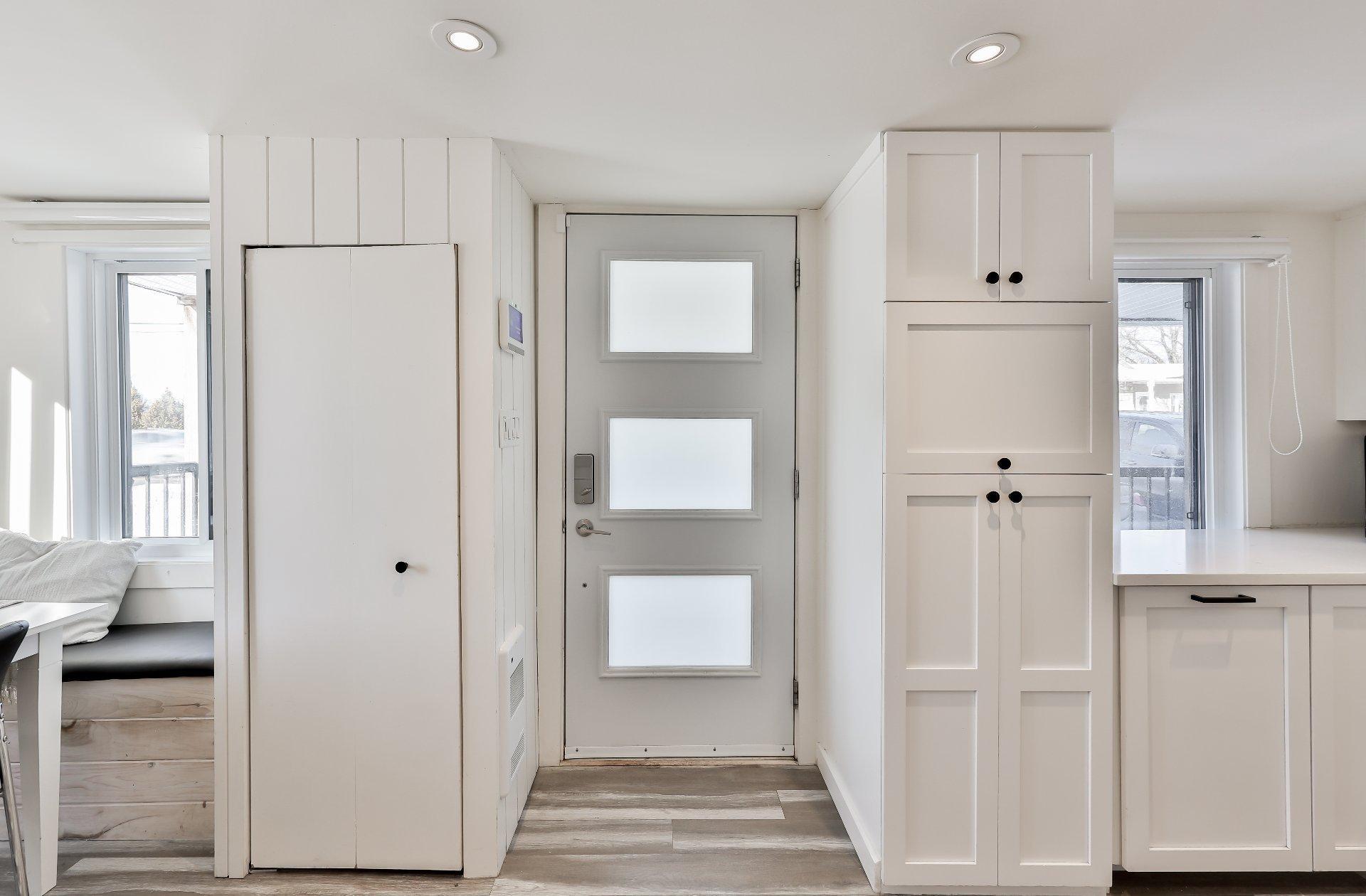 









3150


Ch. St-Charles

,
Terrebonne (Lachenaie),




QC
J6V0G9

