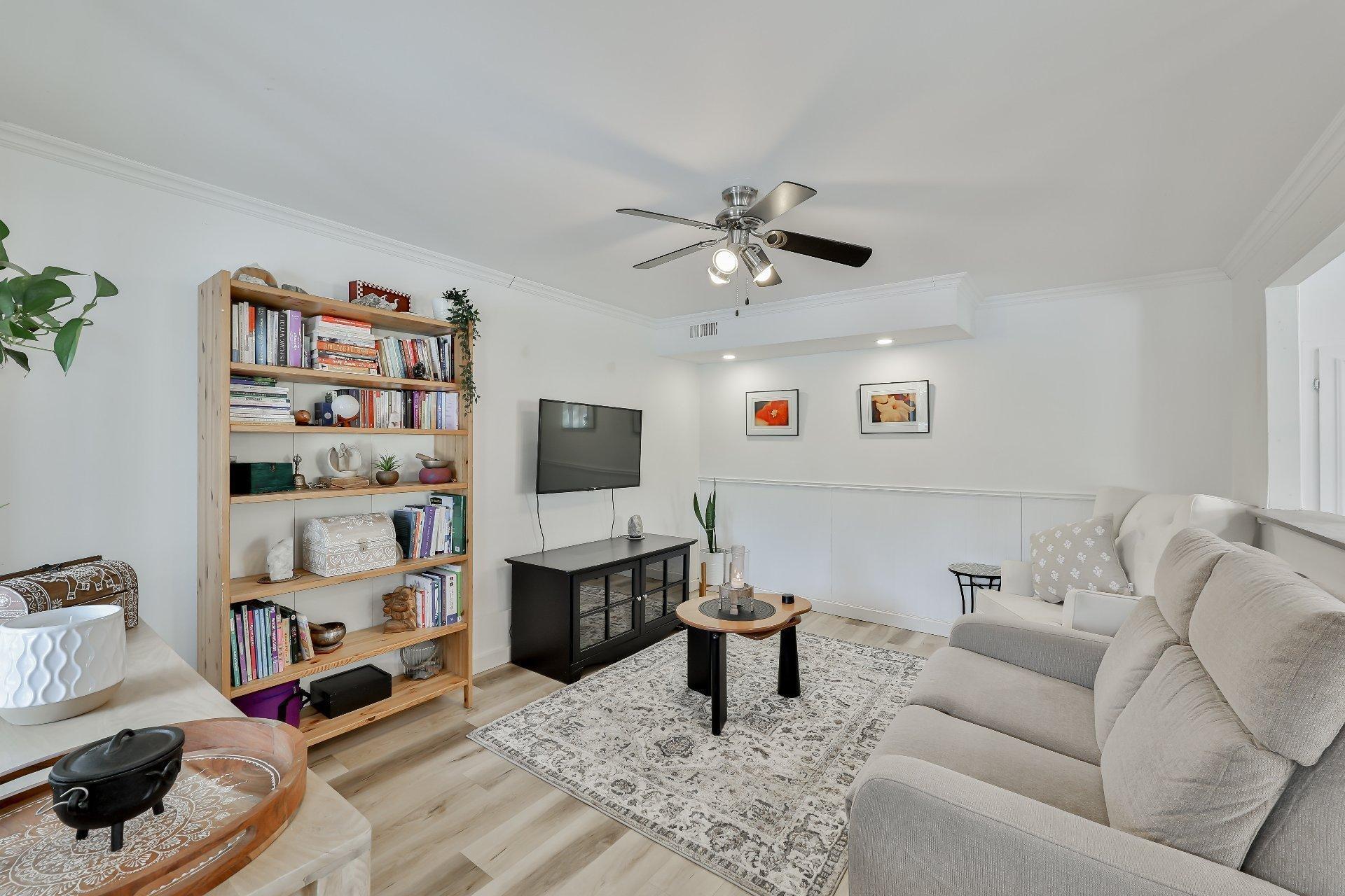 









3150


Ch. St-Charles

,
Terrebonne (Lachenaie),




QC
J6V0G9

