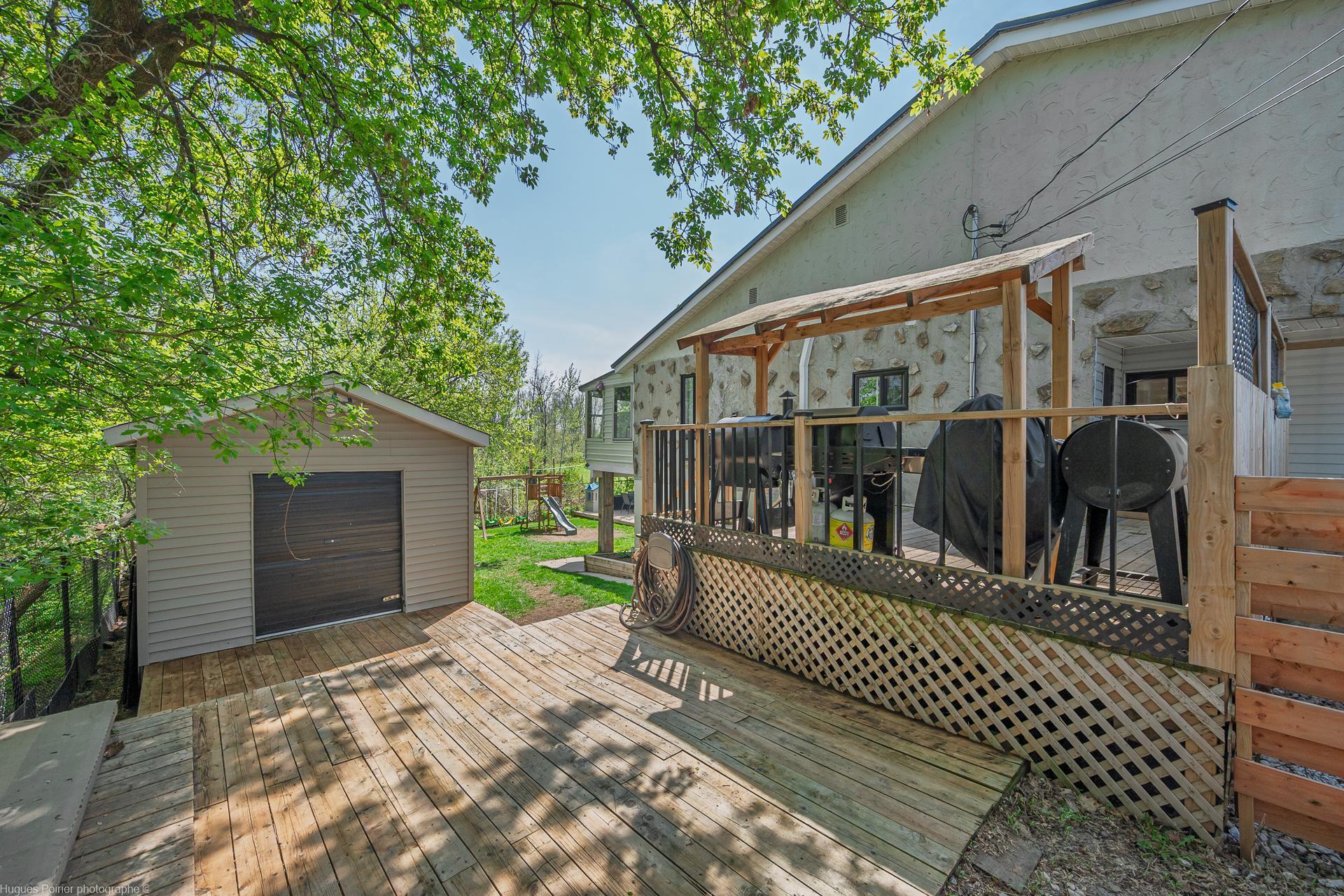 









3150


Ch. St-Charles

,
Terrebonne (Lachenaie),




QC
J6V0G9

