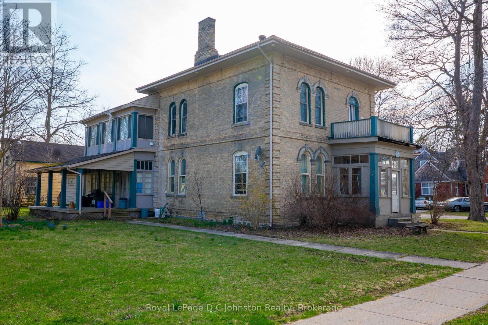 












#1, #2, #3, #4 - 490 MILL STREET

,
Saugeen Shores,




Ontario
N0H2C0

