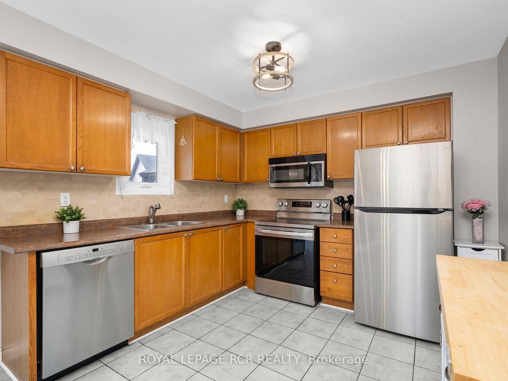 









120


Howard

Crescent,
Orangeville,




ON
L9W 4W2


