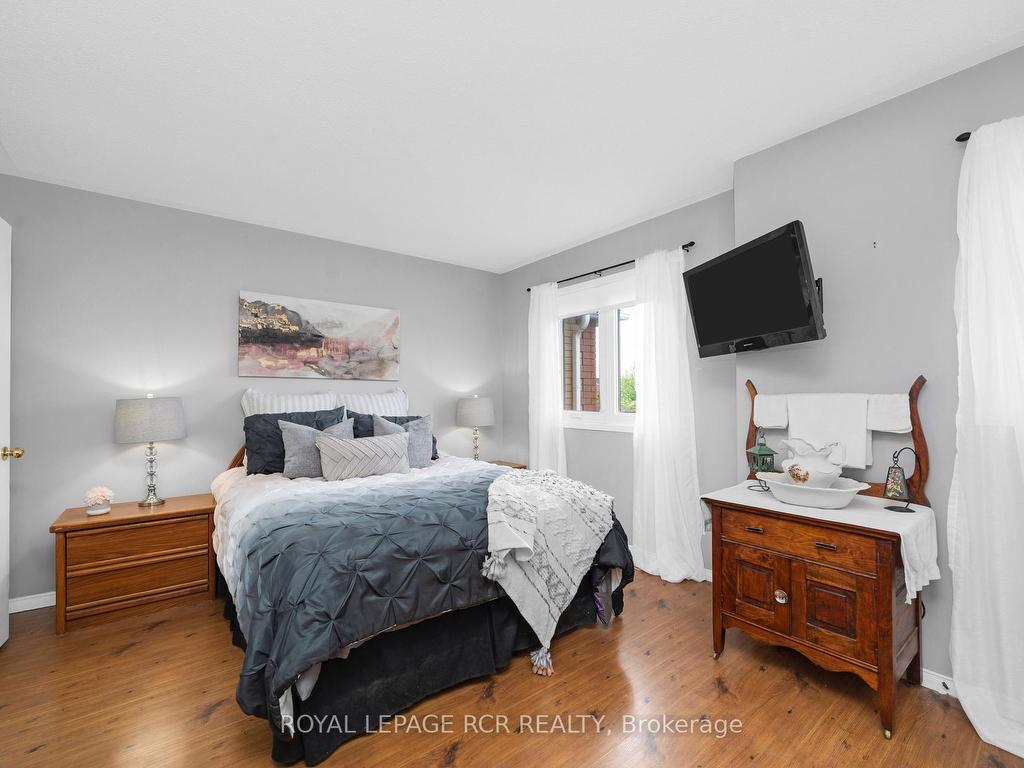 









120


Howard

Crescent,
Orangeville,




ON
L9W 4W2

