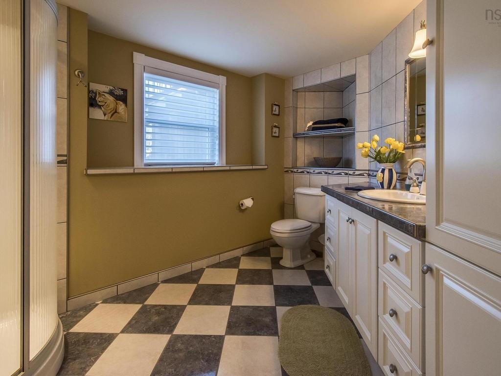 












52 Captain Landers Court

,
Hebron,




NS
B5A 5Z6

