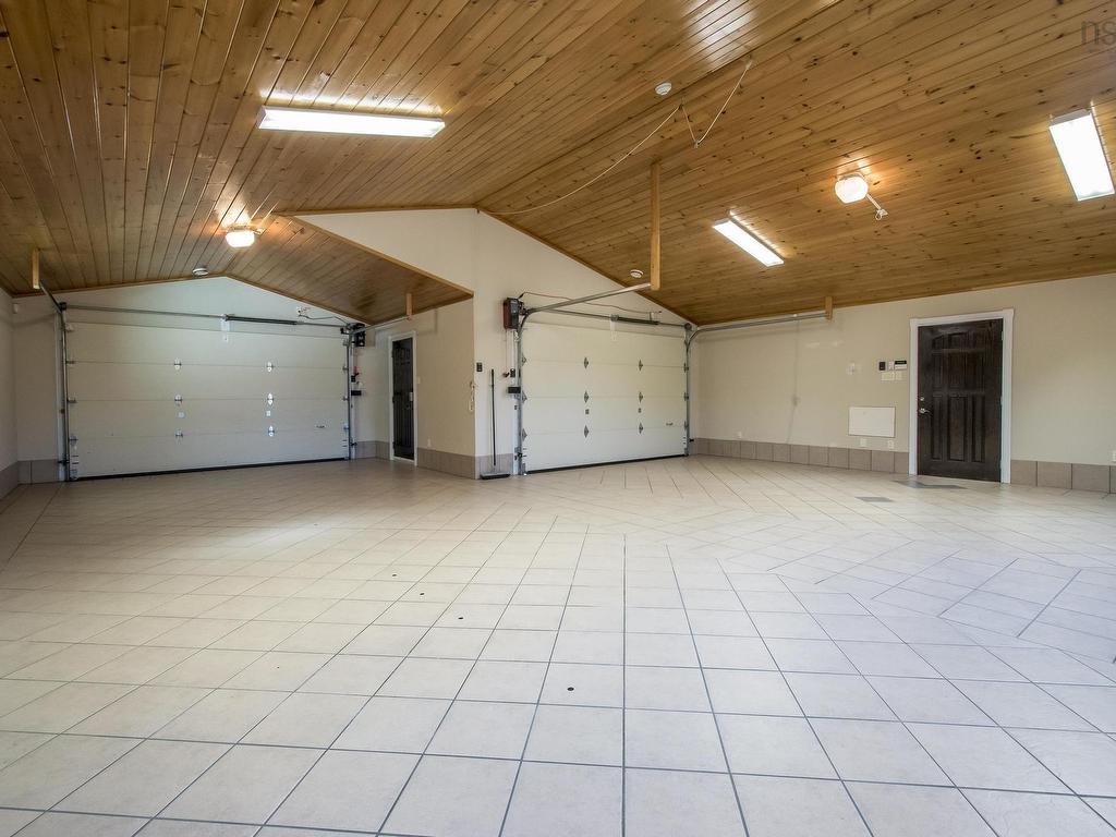 












52 Captain Landers Court

,
Hebron,




NS
B5A 5Z6

