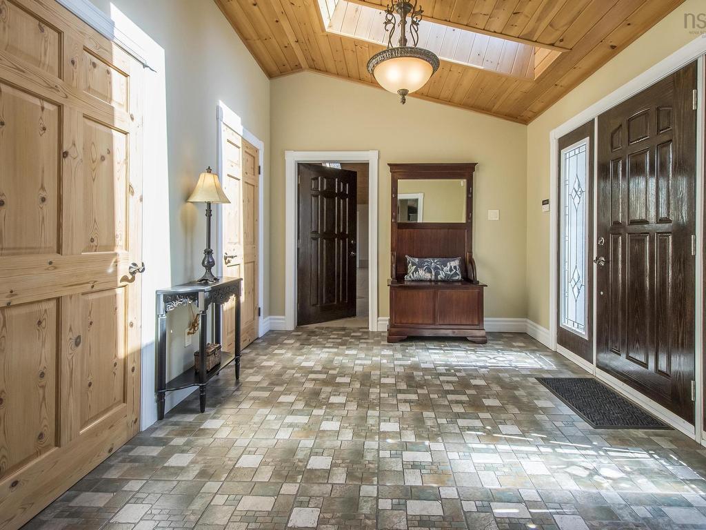 












52 Captain Landers Court

,
Hebron,




NS
B5A 5Z6

