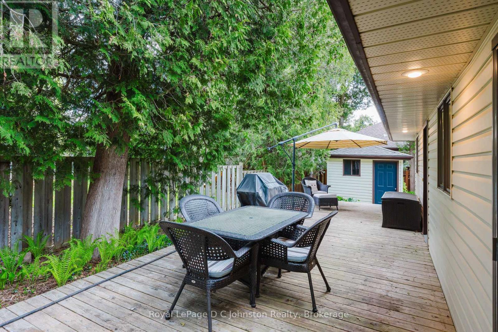 












30 CEDAR BUSH DRIVE

,
Saugeen Shores,




Ontario
N0H2L0

