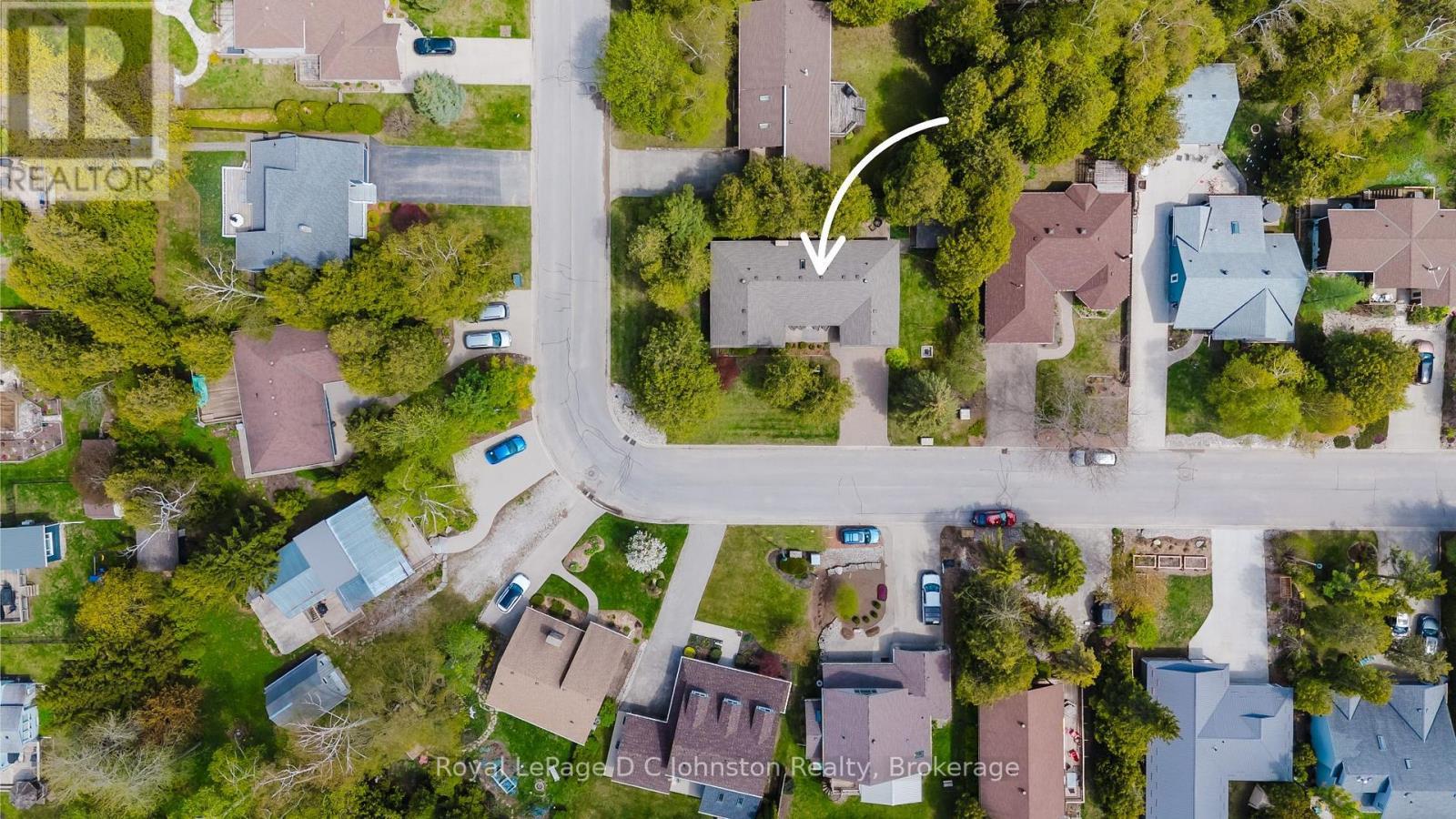












30 CEDAR BUSH DRIVE

,
Saugeen Shores,




Ontario
N0H2L0

