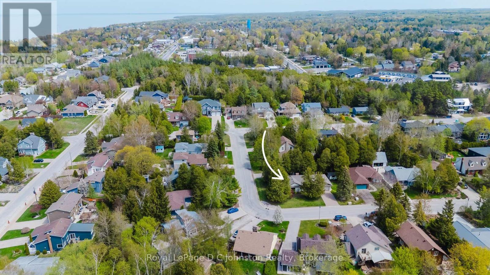 












30 CEDAR BUSH DRIVE

,
Saugeen Shores,




Ontario
N0H2L0

