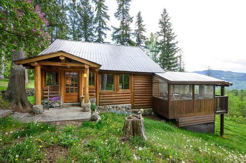 Featured Listing Photo