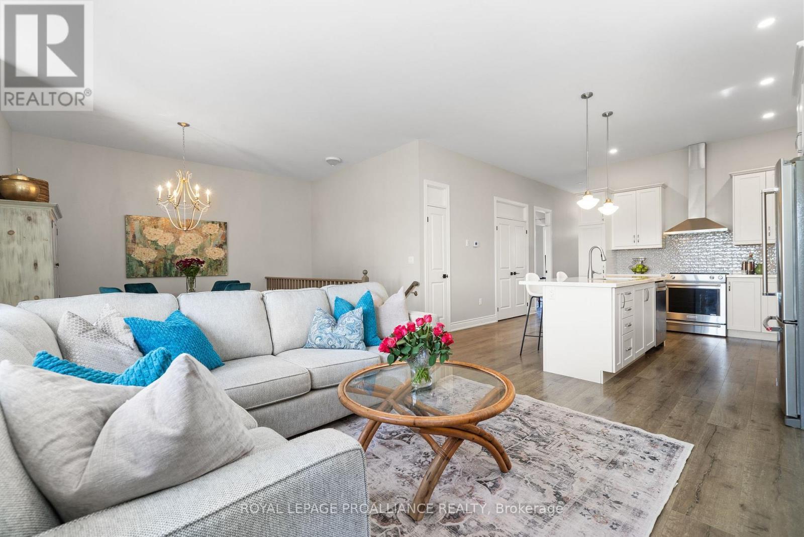 












737 JAMES SWEETMAN AVENUE

,
Cobourg,




Ontario
K9A0K7


