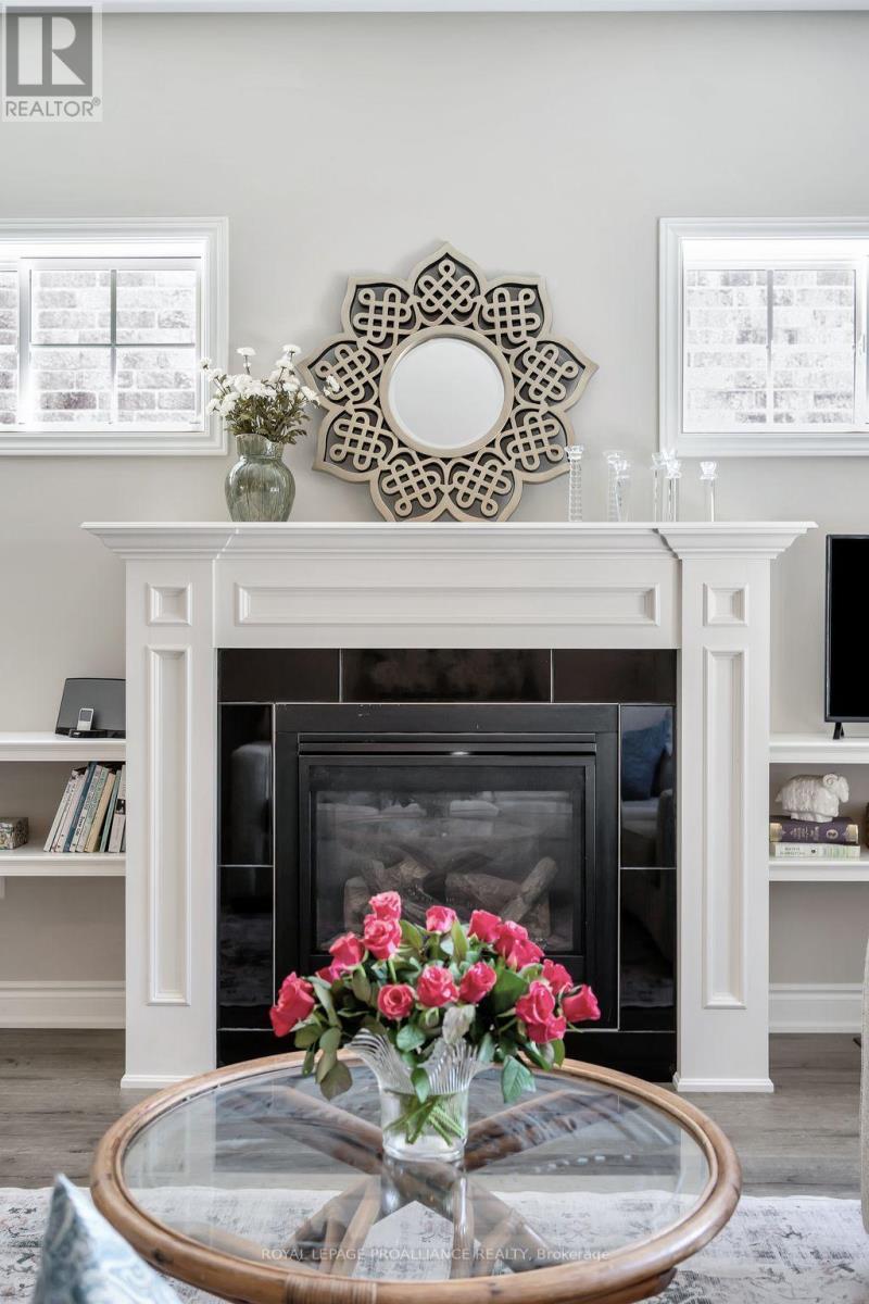 












737 JAMES SWEETMAN AVENUE

,
Cobourg,




Ontario
K9A0K7

